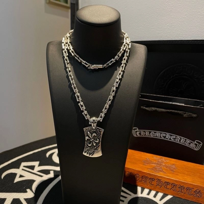 DailyWear Chrome Hearts Necklaces 241130