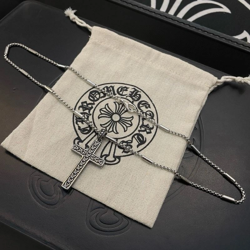 Fashionable Chrome Hearts Necklaces 241123