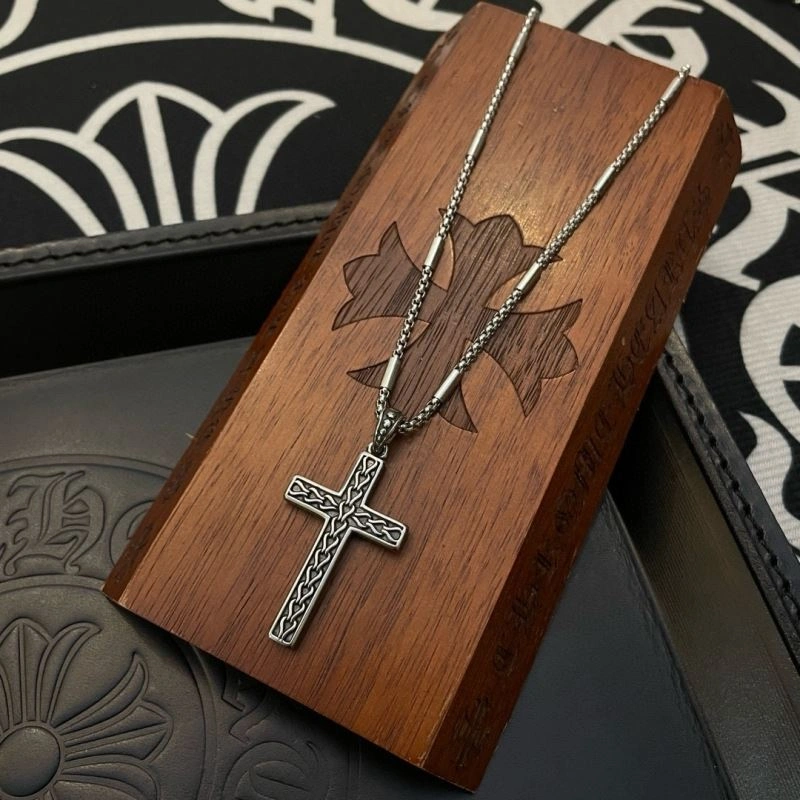 Fashionable Chrome Hearts Necklaces 241123