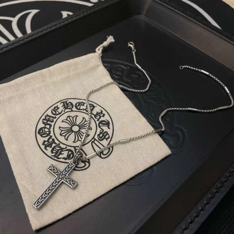 Fashionable Chrome Hearts Necklaces 241123