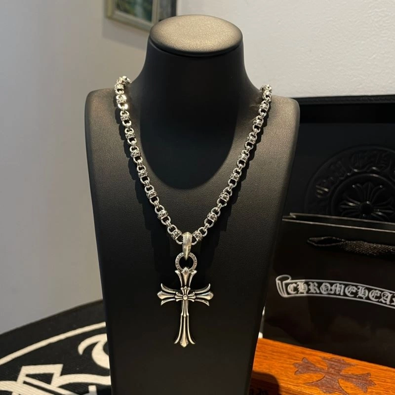 Resilient Chrome Hearts Necklaces 241183