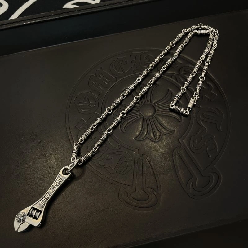 Compact Chrome Hearts Necklaces 241112