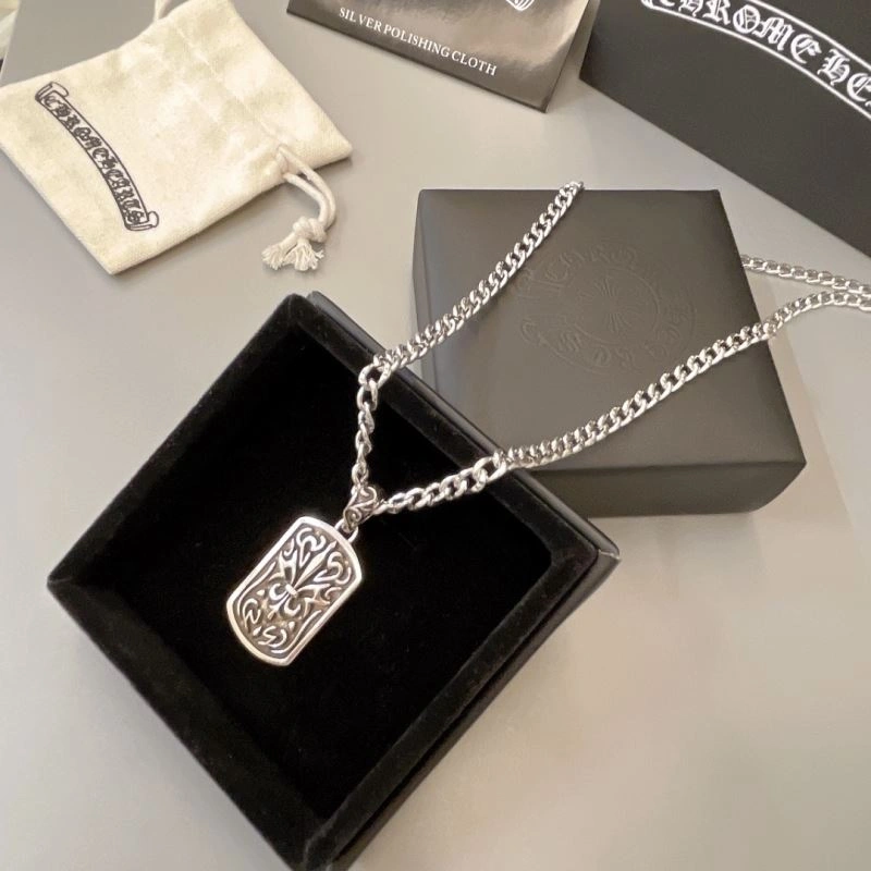 Soft Chrome Hearts Necklaces 241079