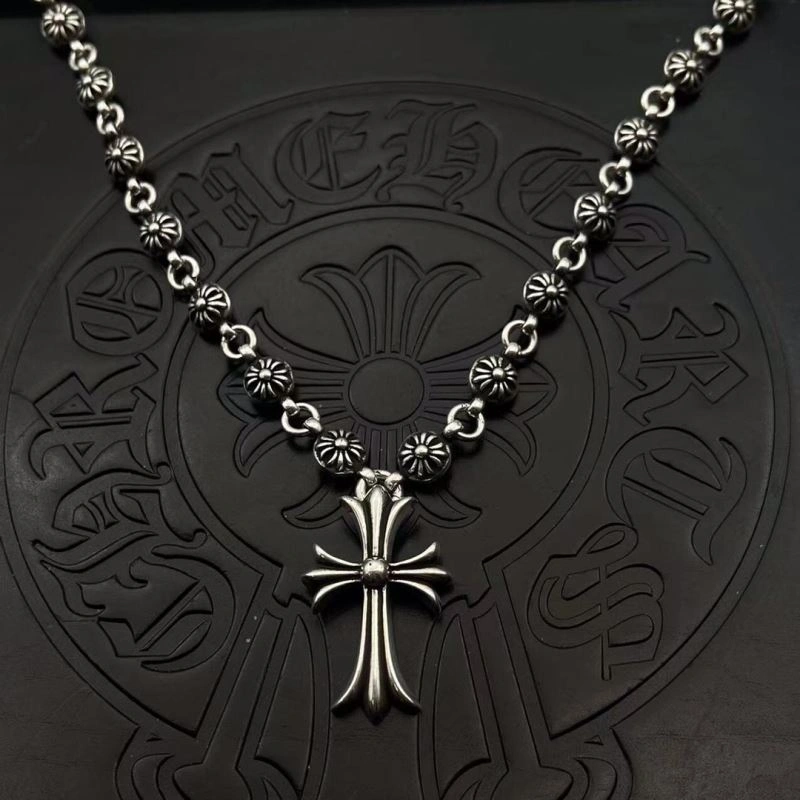 Vibrant Chrome Hearts Necklaces 241072