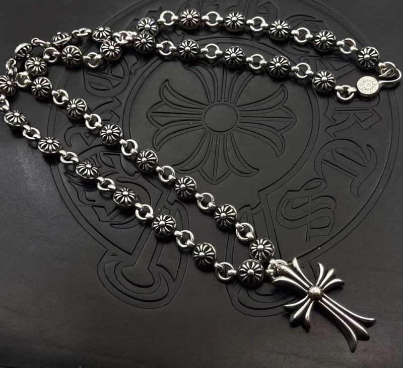 Vibrant Chrome Hearts Necklaces 241072