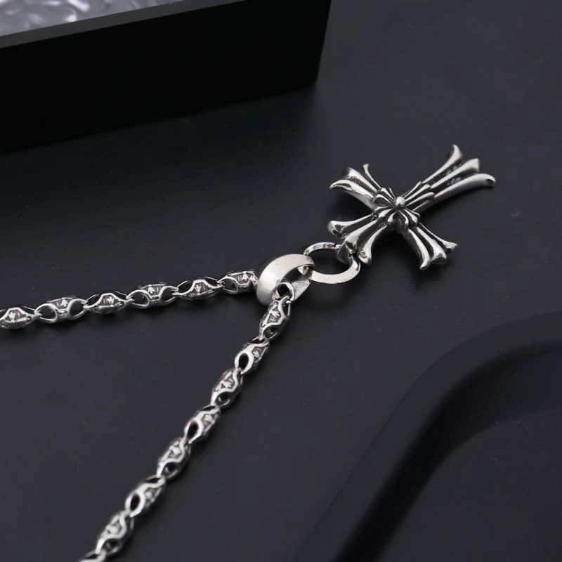 Snug Chrome Hearts Necklaces 241036