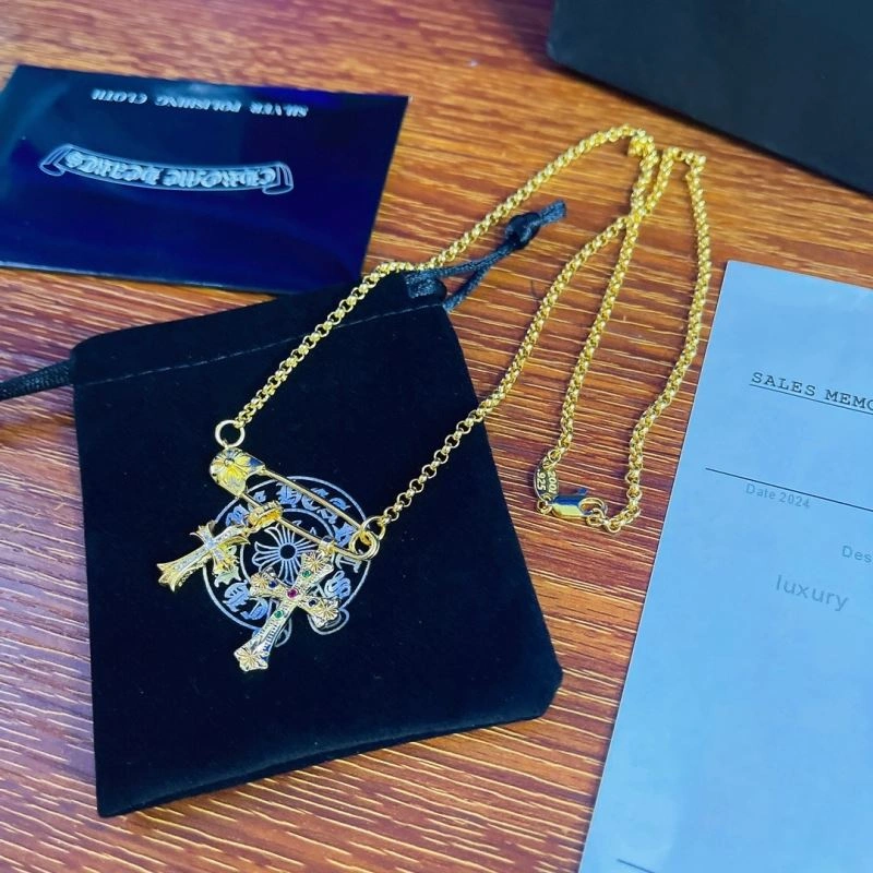 SoftTouch Chrome Hearts Necklaces 241052