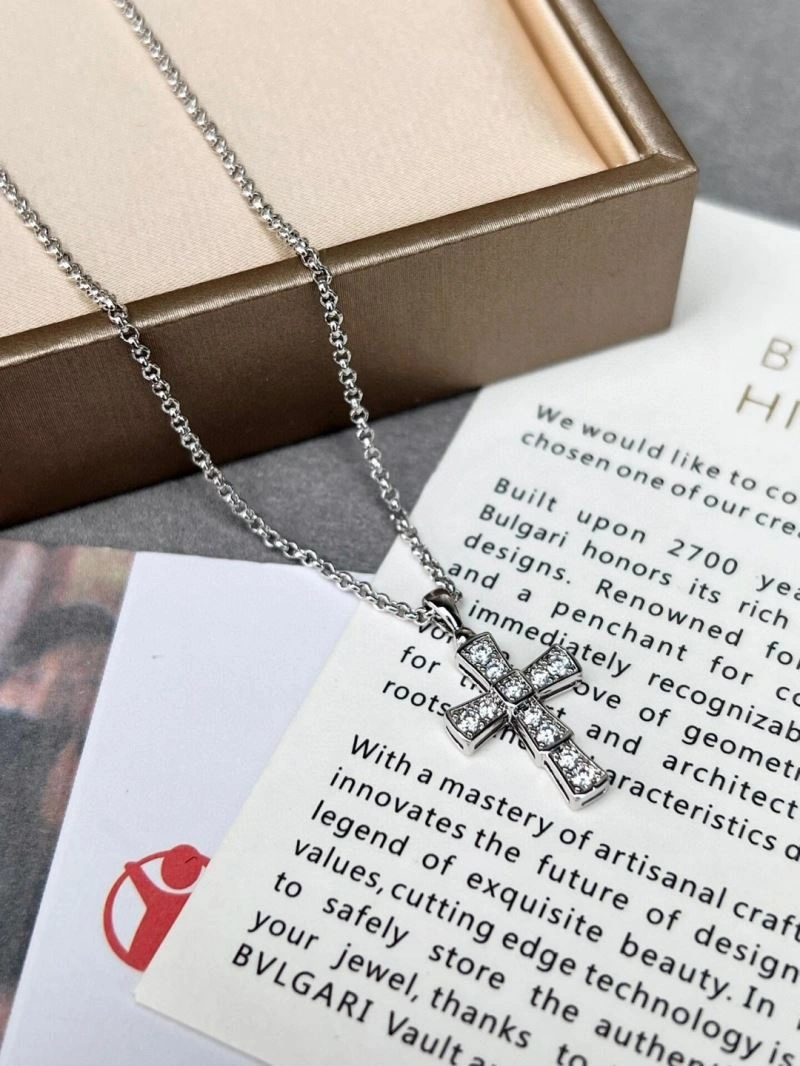 Thermal Chrome Hearts Necklaces 241038