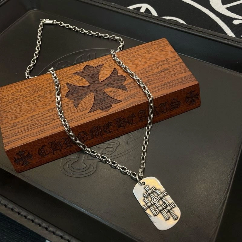 ZipUp Chrome Hearts Necklaces 241040