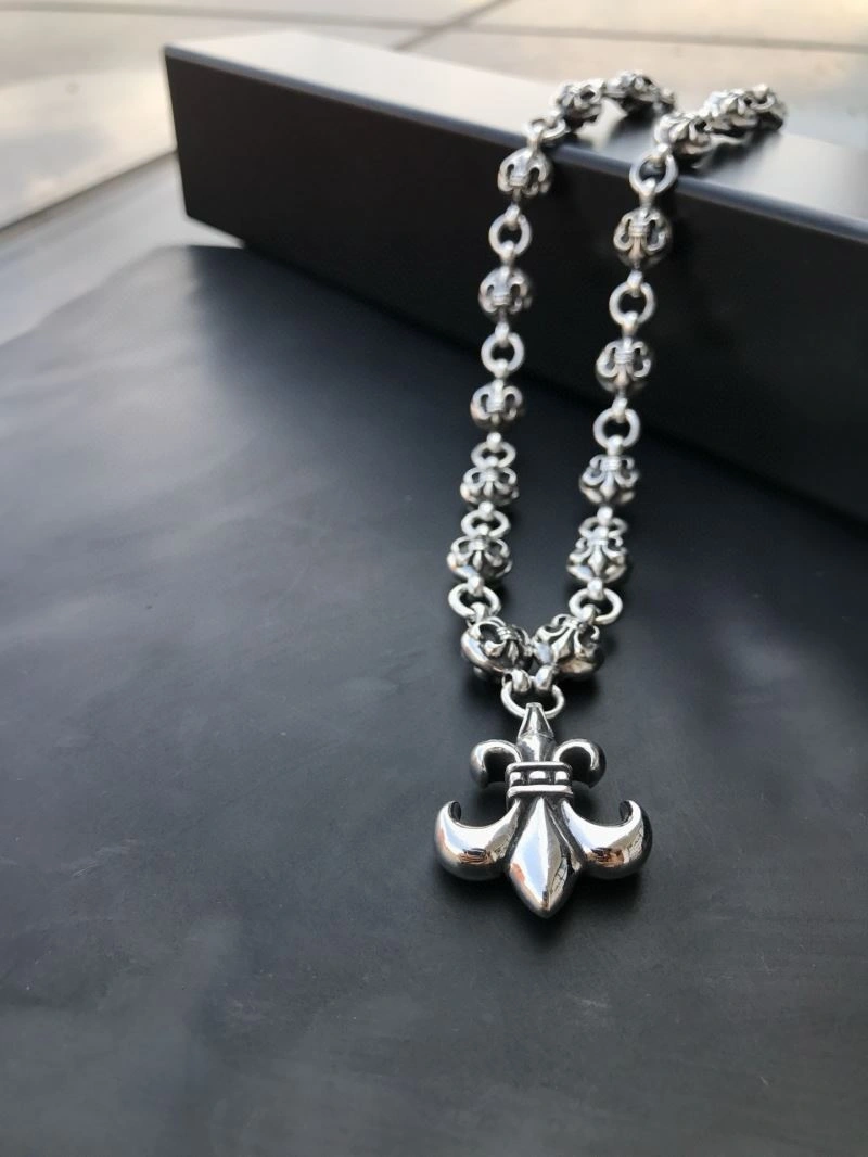 Soft Chrome Hearts Necklaces 241041