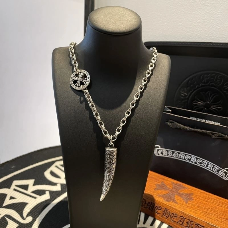 Elegant Chrome Hearts Necklaces 241019