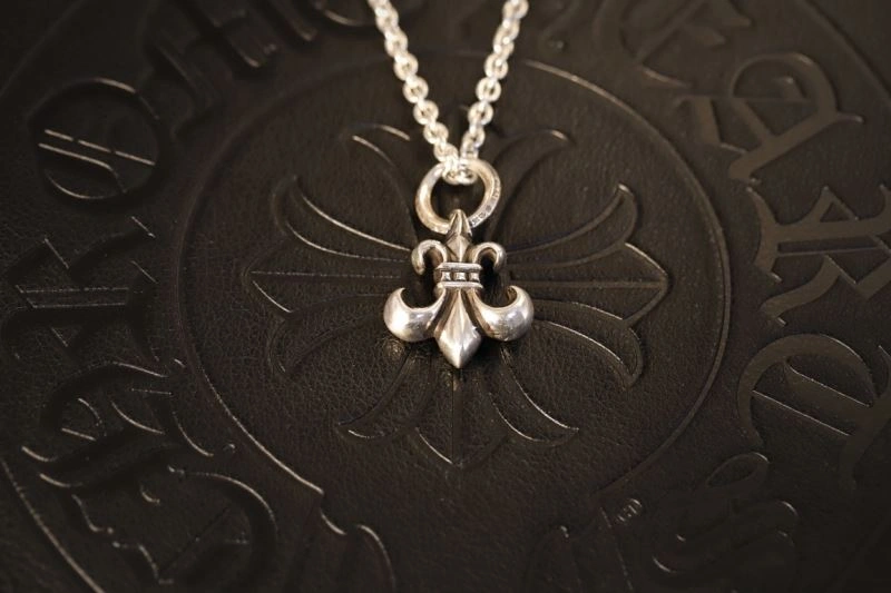 WeatherProof Chrome Hearts Necklaces 240992