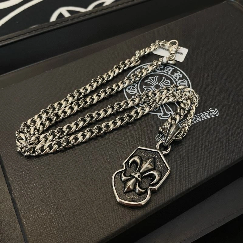 Lightweight Chrome Hearts Necklaces 240983