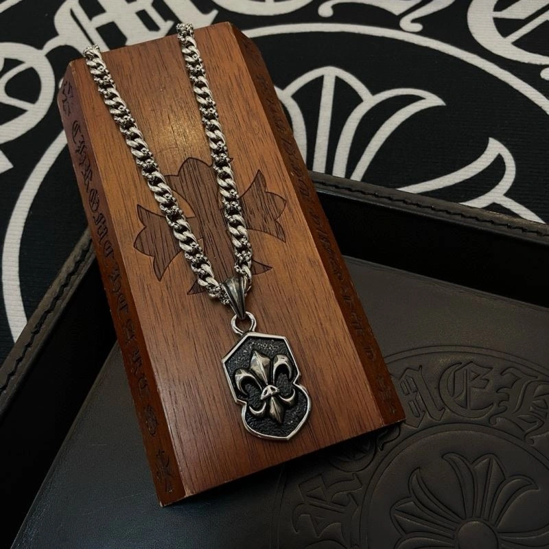 Lightweight Chrome Hearts Necklaces 240983