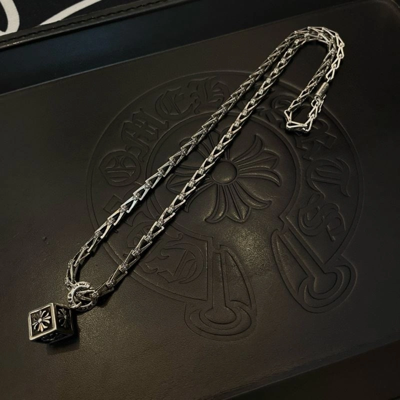Stretchable Chrome Hearts Necklaces 240976
