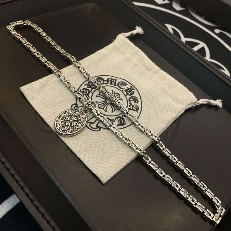 Affordable Chrome Hearts Necklaces 240978
