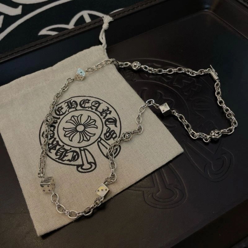 Lightweight Chrome Hearts Necklaces 240980
