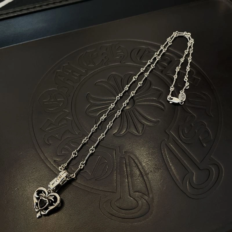 Sleek Chrome Hearts Necklaces 240971