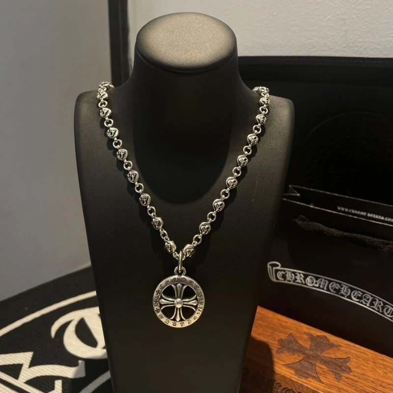 Resilient Chrome Hearts Necklaces 240703