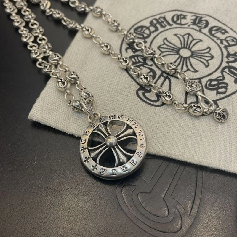 Resilient Chrome Hearts Necklaces 240703