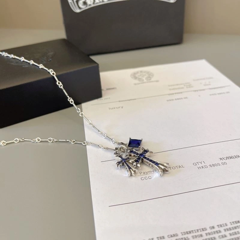 Vibrant Chrome Hearts Necklaces 240699
