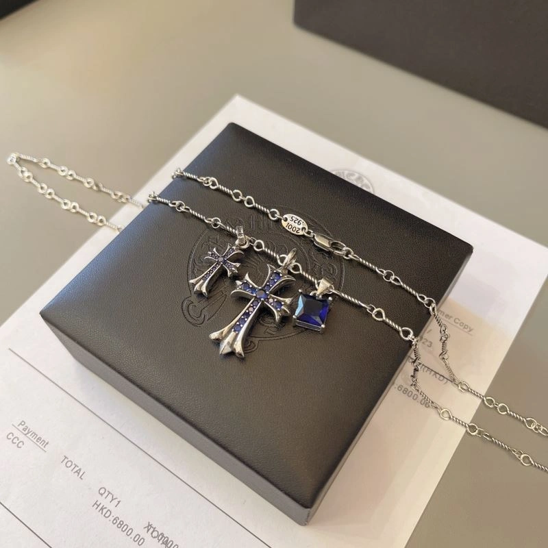Vibrant Chrome Hearts Necklaces 240699