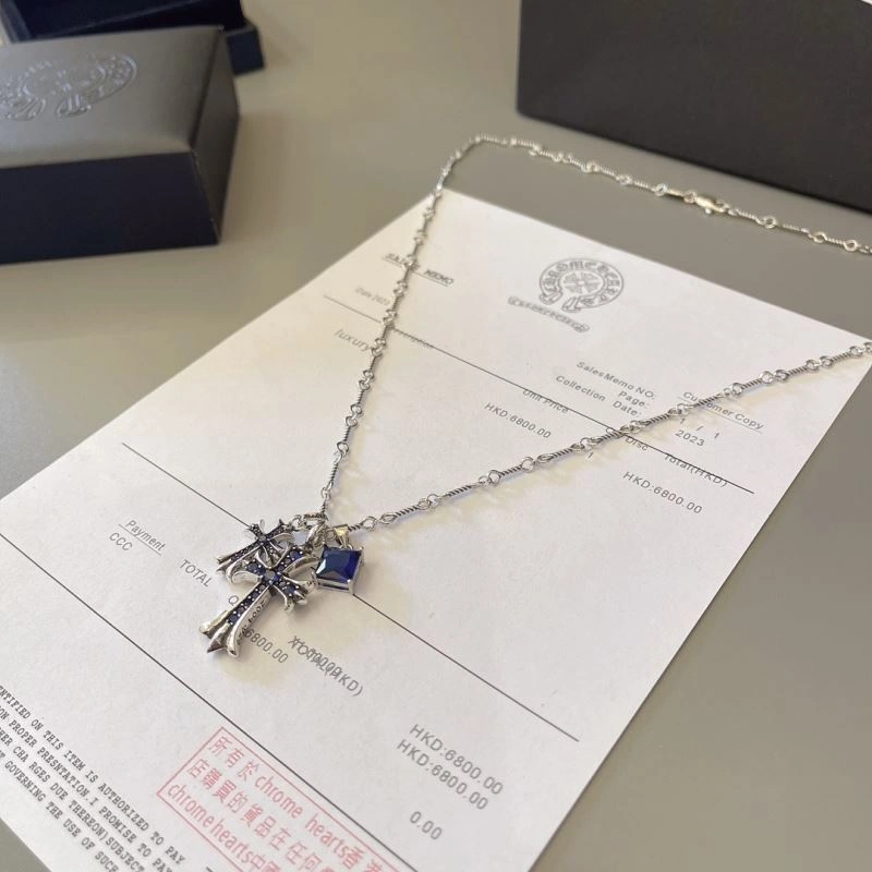 Vibrant Chrome Hearts Necklaces 240699