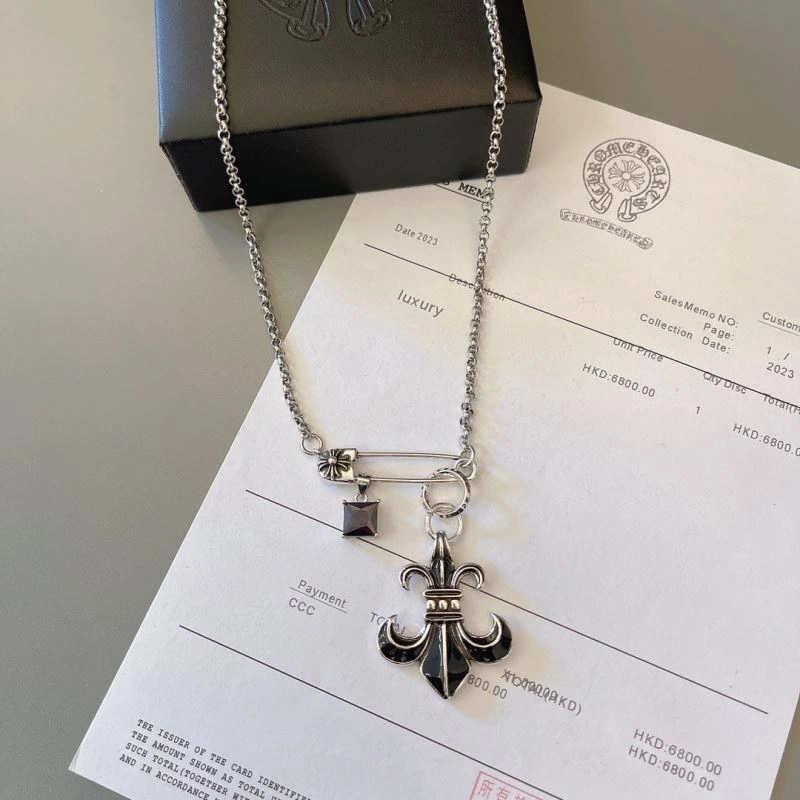 Lightweight Chrome Hearts Necklaces 240692