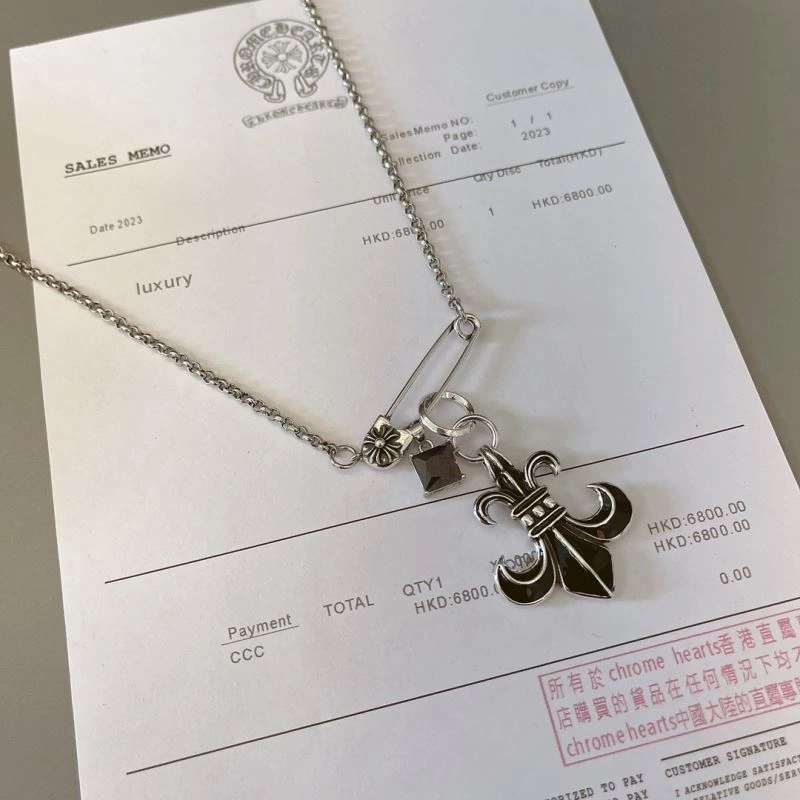 Lightweight Chrome Hearts Necklaces 240692