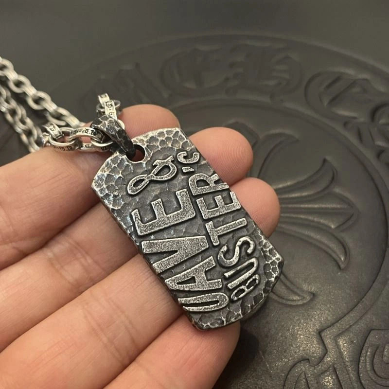 Cozy Chrome Hearts Necklaces 240688