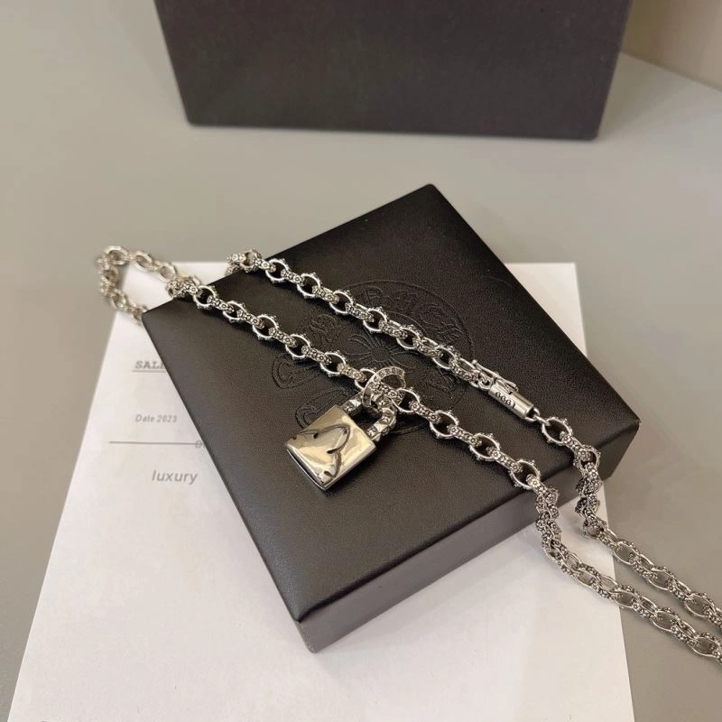Classic Chrome Hearts Necklaces 240666