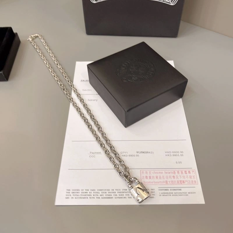 Classic Chrome Hearts Necklaces 240666