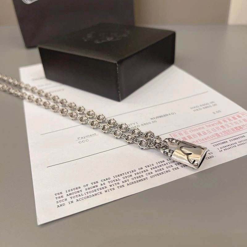 Classic Chrome Hearts Necklaces 240666