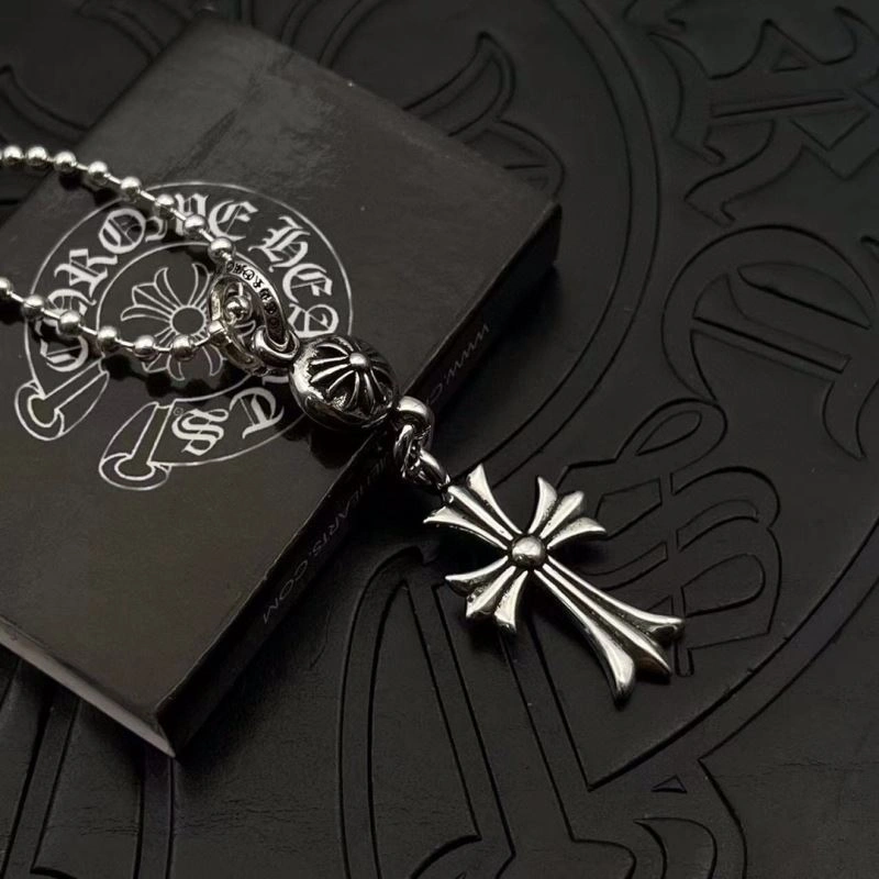 Seasonal Chrome Hearts Necklaces 240656
