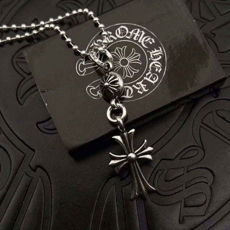 Seasonal Chrome Hearts Necklaces 240656