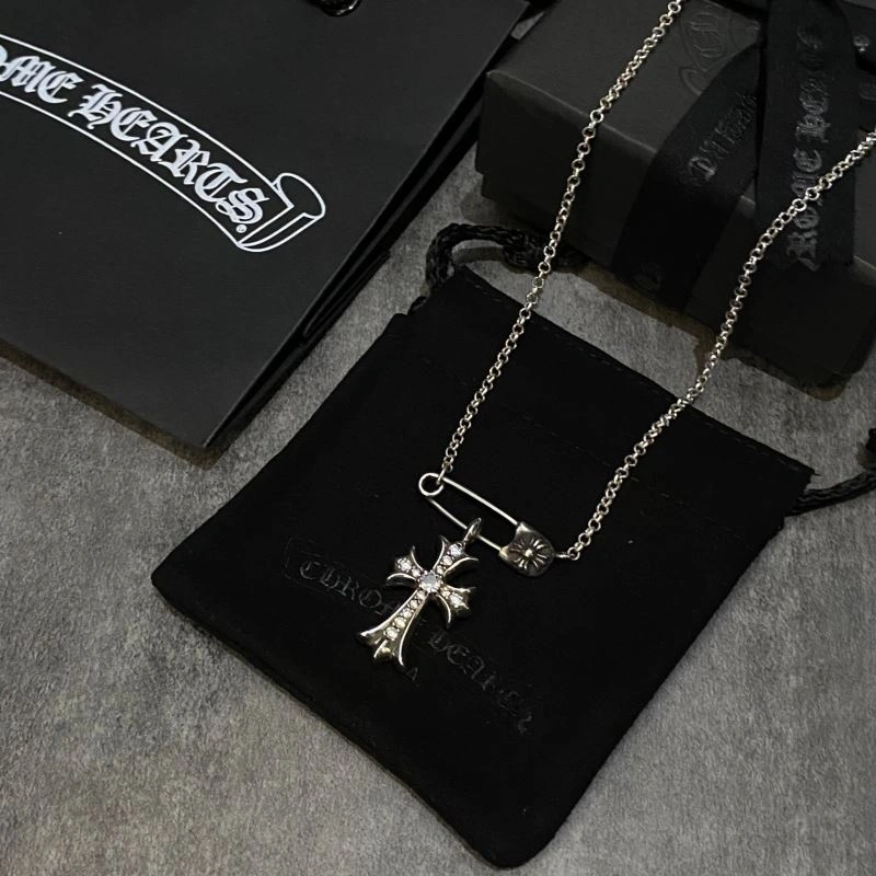 TechFriendly Chrome Hearts Necklaces 240672
