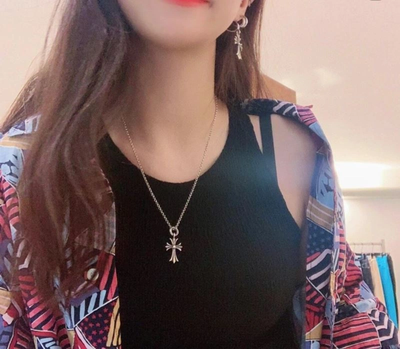 ZipUp Chrome Hearts Necklaces 240663
