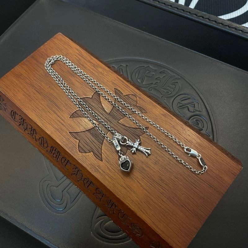 Unisex Chrome Hearts Necklaces 240655