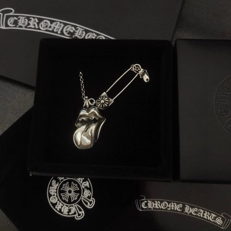 Stylish Chrome Hearts Necklaces 240650