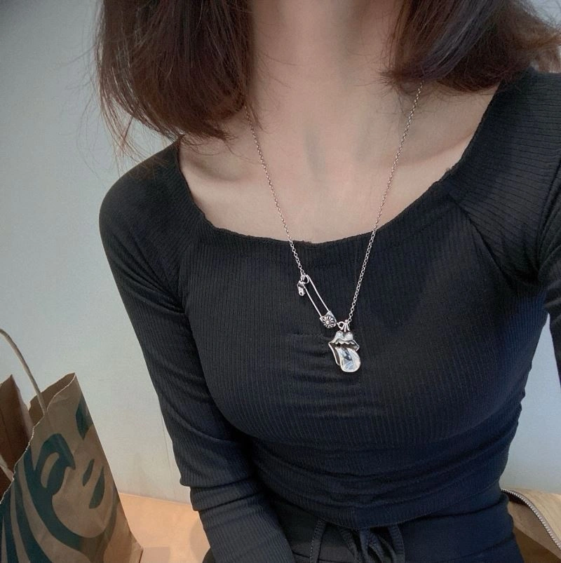 Stylish Chrome Hearts Necklaces 240650