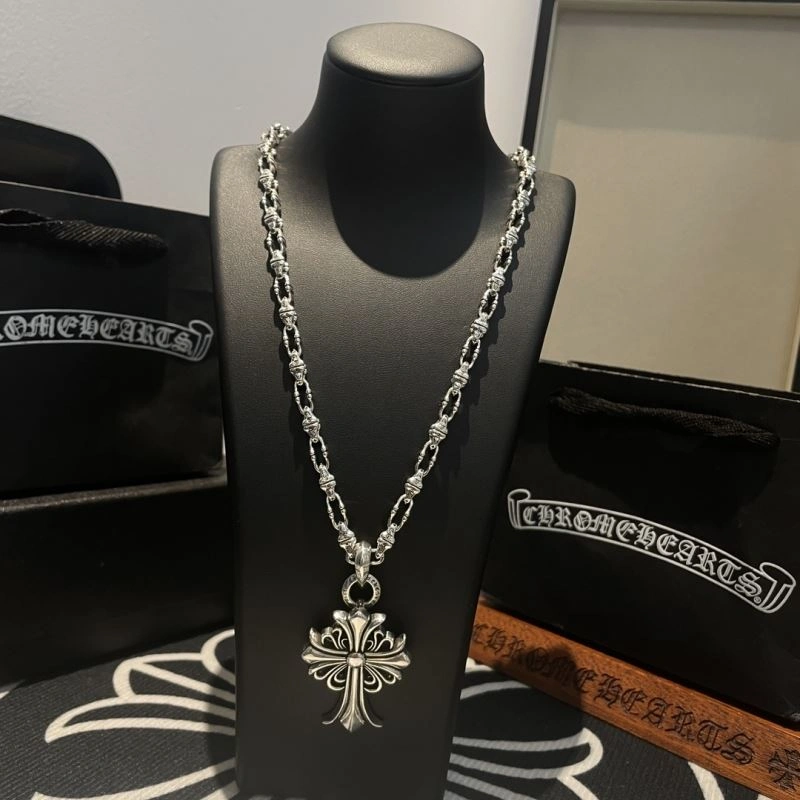 Soft Chrome Hearts Necklaces 240641