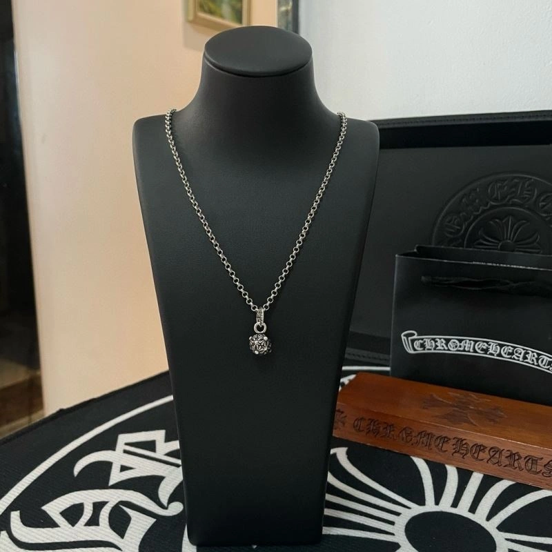 Chrome Hearts Necklaces Fashionable 240639