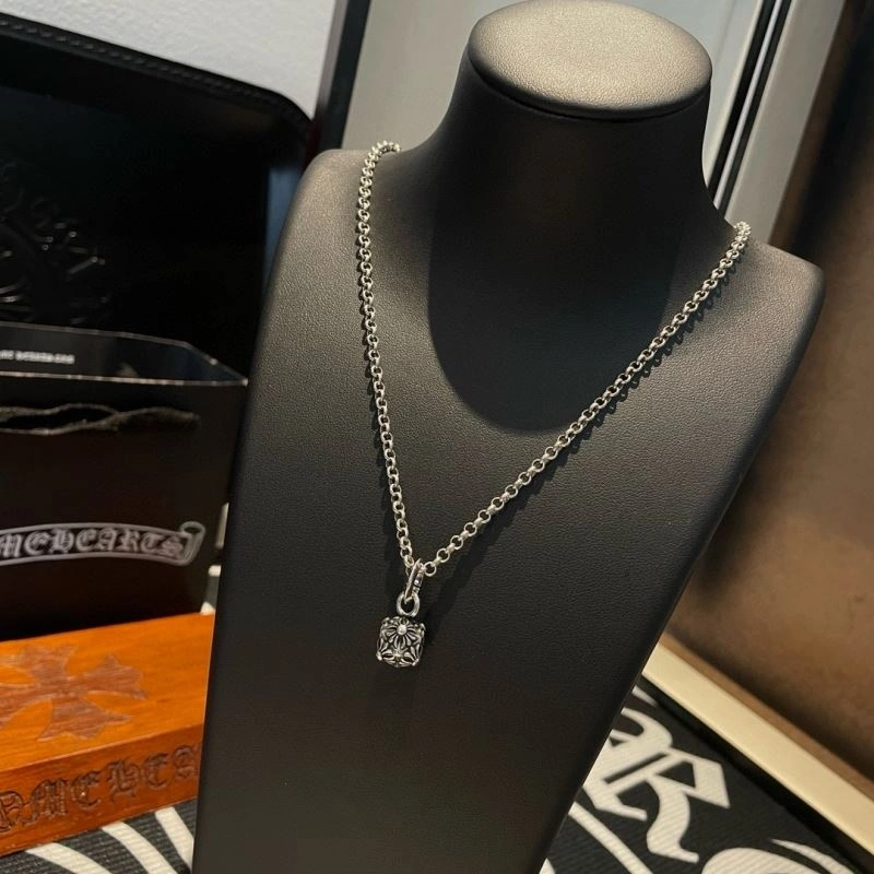 Chrome Hearts Necklaces Fashionable 240639