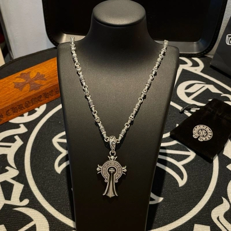 Packable Chrome Hearts Necklaces 240635