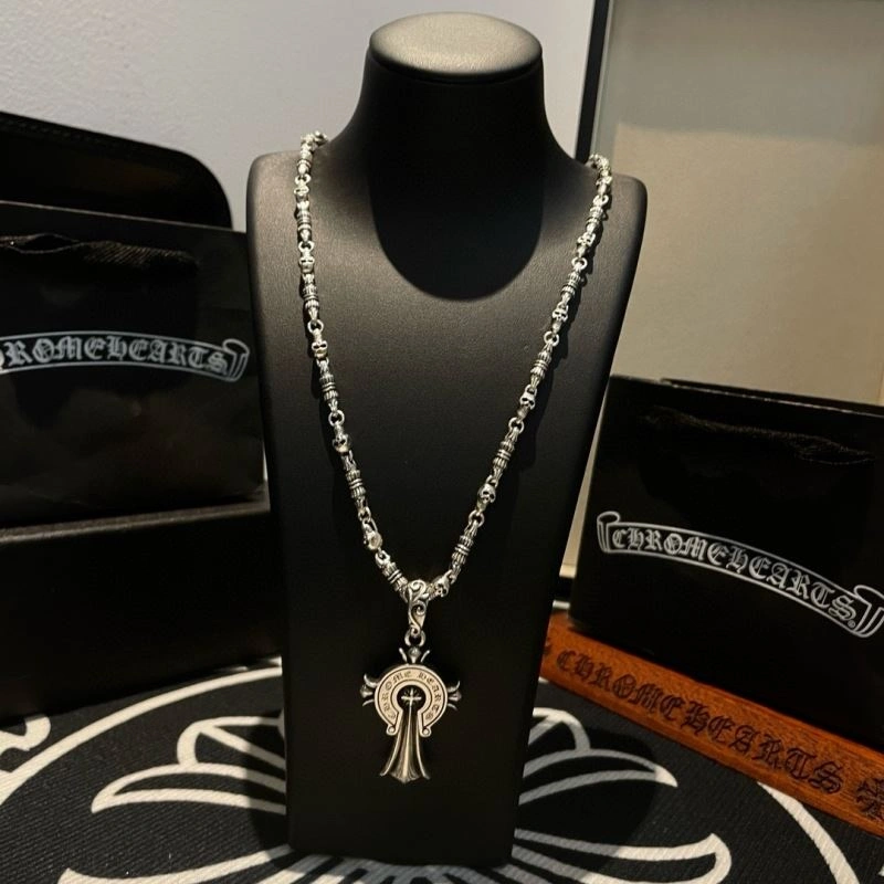 Packable Chrome Hearts Necklaces 240635