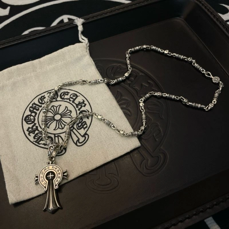 Packable Chrome Hearts Necklaces 240635