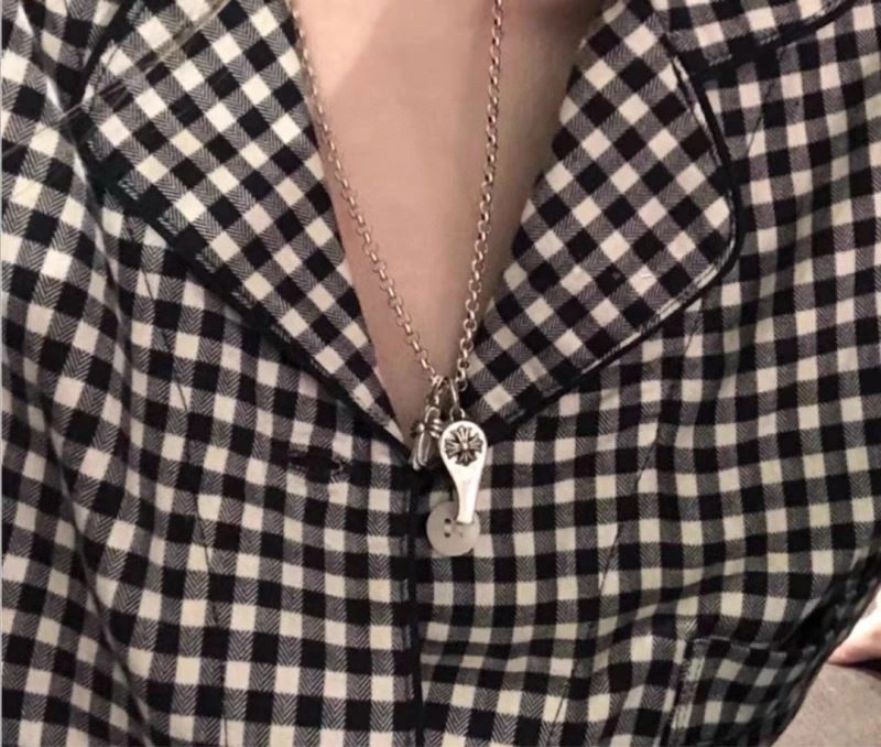 Unisex Chrome Hearts Necklaces 240646