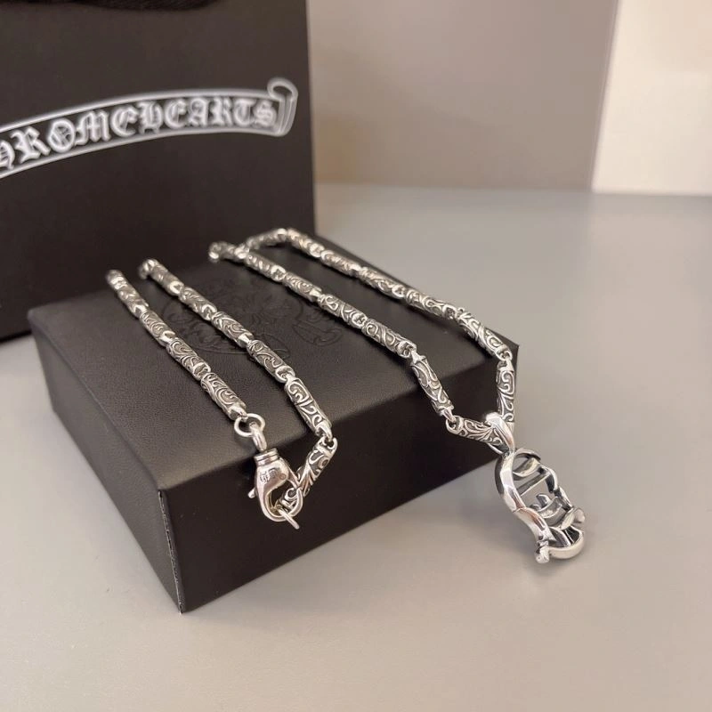 Fashionable Chrome Hearts Necklaces 240604