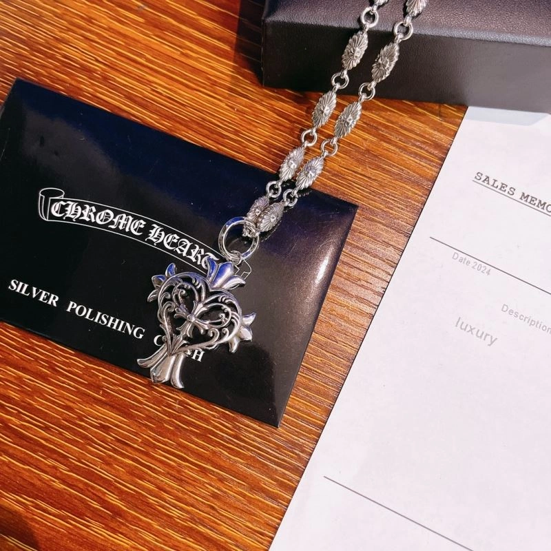 Comfortable Chrome Hearts Necklaces 240579