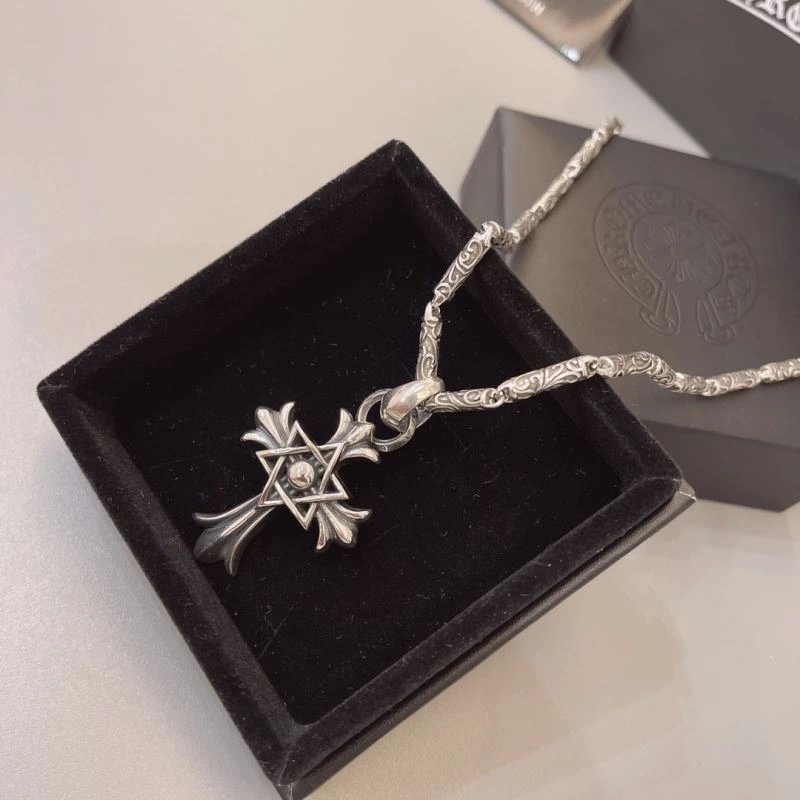 Bright Chrome Hearts Necklaces 240588